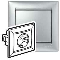 Розетка 1-м СП Valena 16А IP20 230/250В 2P+E с заземл. немецк. стандарт на винтах в сборе алюм. Leg 770123 Legrand