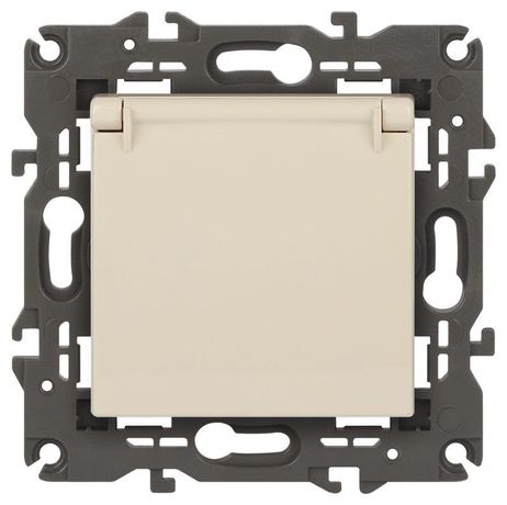 Розетка Elegance 14-2103-02 16А 250В IP20 Made In China (Энергия света) арт. Б0034279