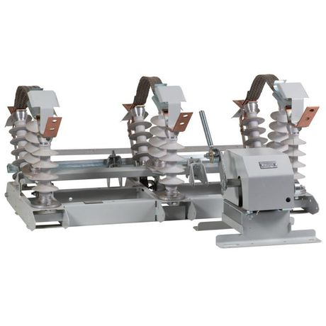 Разъединитель высоковольтный РЛК-2-IV-10/630-УХЛ1 (с приводом) | 250910 КЭАЗ