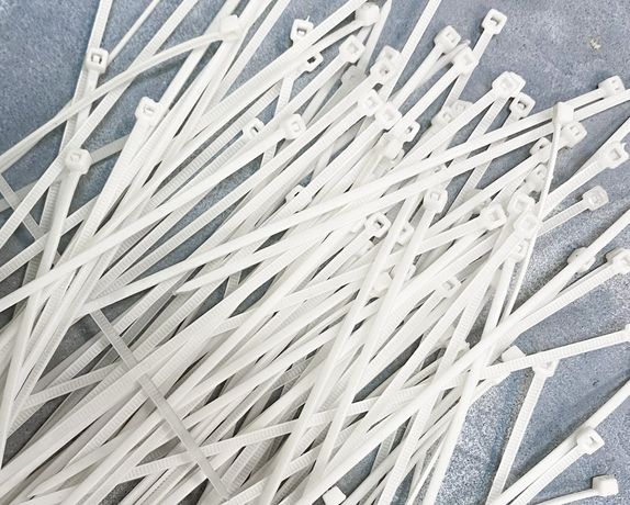 Хомут-стяжки ленточные 3x200 (2,5x200) бел - PL2,5-200BRUS4NL Мир хомутов