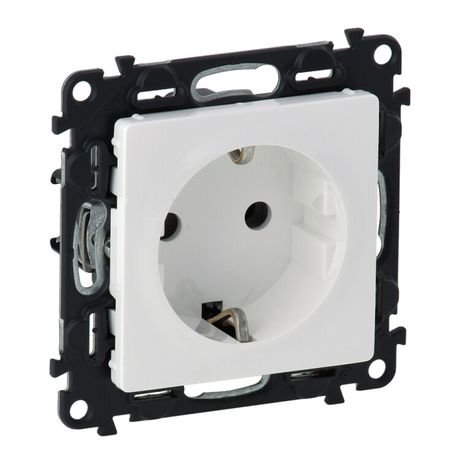 Розетка 1-м СП Valena Life 16А IP20 250В 2P+E защ. шторки винтов. клеммы с лицев. панелью механизм бел. Leg 753424 Legrand