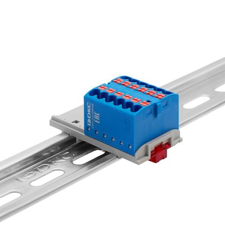 Блок распределительный с вертикал. адаптером на рейки шириной 15/35мм зажим push-in 12 точек подключения 2.5кв.мм син. DKC DTP1-012-04SPUB-V ДКС