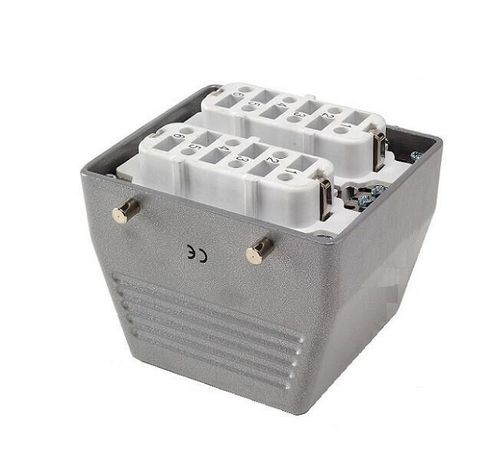 Розетка 12 полюсов 35А EMAS EBM612PU30