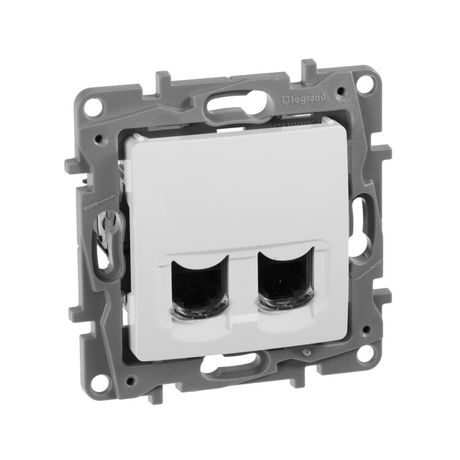 Розетка компьютерная 2-м СП Etika RJ45 кат.6 UTP механизм бел. Leg 672254 Legrand
