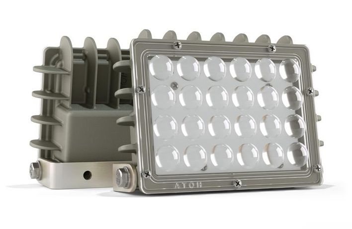 Фара светодиодная дальнего и ближнего света CR-40 FARLIGHT 40Вт 3700лм 5000К луч 6град. IP65 Атон