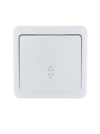 Переключатель проходной 1-кл. 1п ОП Viola 10А IP20 бел. LEZARD 751-0200-105