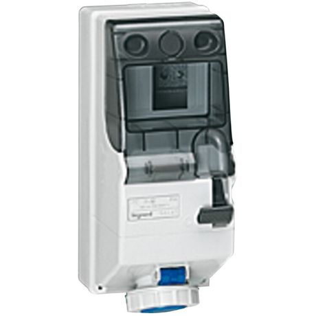 Комбинированный щиток - P17 Tempra Pro с рейкой DIN IP 66 200/250 В~ 16 A 2К+З | 056661 Legrand