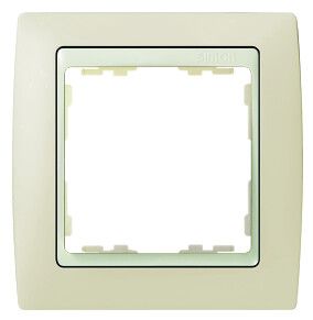 Рамка на 3 поста, S82, белый - 82630-30 Simon