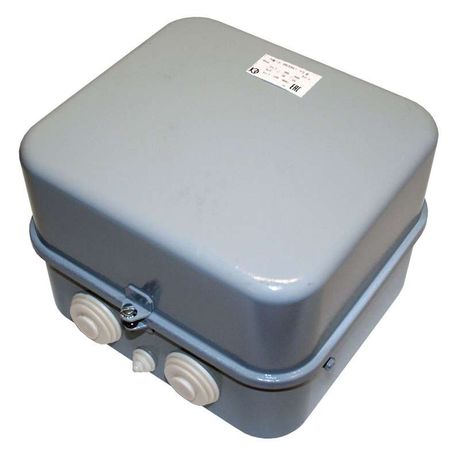 Контактор электромагнитный реверсивный ПМ12-063541 У3 В, 220В - 060541222ВВ220000000 КашинЗЭА