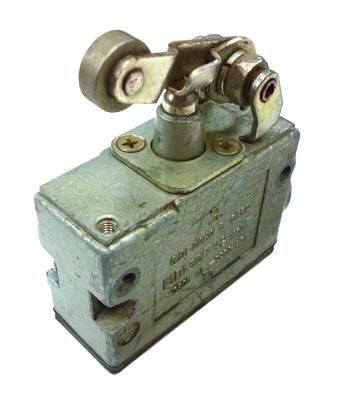 Микровыключатель МП 2306 У2 исп.03 IP54 рычаг торцевой винт Электроттехник ET006858 Электротехник