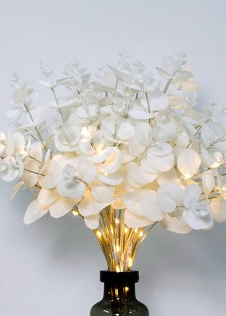 Ветвь эвкалипта иммитация бел. 50см 48LED тепл. 3AA (не в компл.) (уп.3шт) КОСМОС KOC_INT-B124
