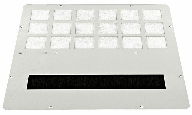 Заглушка WZ-SB76-00-00-011 с фильтром и щеточн. вводом для отверстий А (380х380мм) (в плите или крыше шкафов SZB; OTS1; SZB SE; DC; ECO-LINE) 420х420 мм; (RAL 7035) (SZB-76-00-00/7035) метал. сер. ZPAS 17898