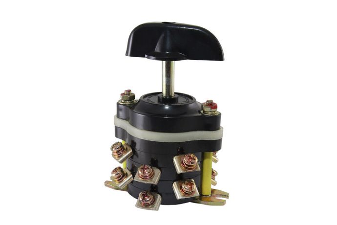 Пакетный переключатель ПП 4-40/Н2 исп.3 4П 40А 220В IP00 | SQ0723-0049 TDM