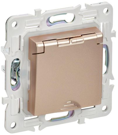 Розетка 1-м SKANDY 16А IP44 с заземл. защ. шторки крышкой SK-R11Sa песочн. IEK SK-R16-16-44-K98