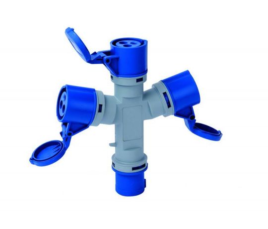 Адаптер трехлучевой 2Р+РЕ 16А 250В IP44 АП-103 | 26290DEK DEKraft APC