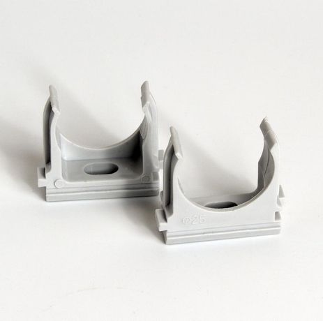 Держатель для труб (клипса) d25мм сер. (уп.100шт) TOKOV ELECTRIC TKE-LC-25-C06/100