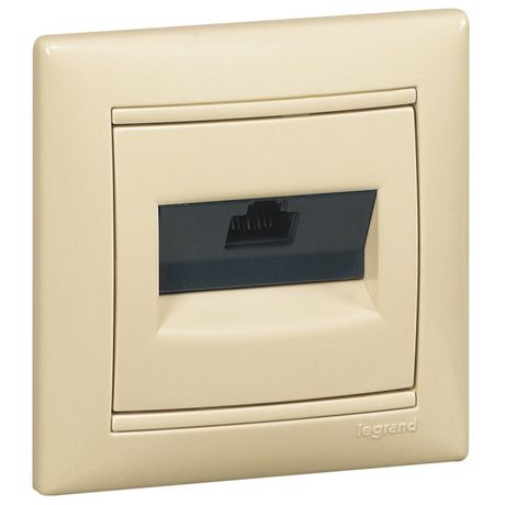 Розетка компьютерная RJ45 категория 6 UTP - Legrand Valena с захватами слоновая кость 774146
