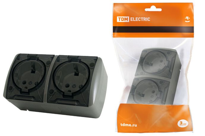 Розетка двойная 2П+3 открытой установки IP54 16А с прозрачной крышкой серая "Селигер" | SQ1818-0109 TDM