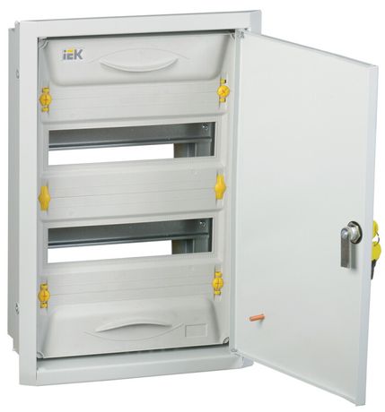 Корпус металлический ЩРв-24з-1 36 (ВхШхГ) 480x352x138мм IP31 UNIVERSAL | MKM12-V-24-31-Z-U IEK