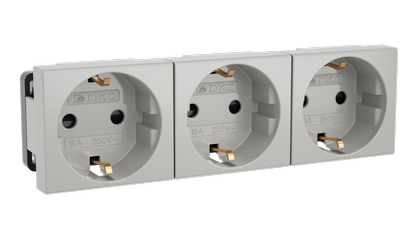 Тройная розетка Viva серая | 45023 DKC ДКС