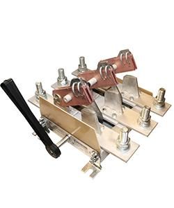 Разъединитель РЕ19-39-31120-00 УХЛ3 630А 3п на одно направление боковая рукоятка IP00 Электротехник ET007492