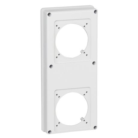 Пластрон 2 16А/32A - 057718 Legrand