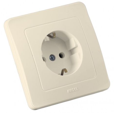 Розетка скрытая с заземлением со шторками слоновая кость - РС16-312-01 HEGEL