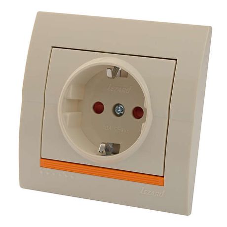 Розетка 1-м СП Дери 16А IP20 защ. шторки бакелит крем./крем. LEZARD 702-0303-124B