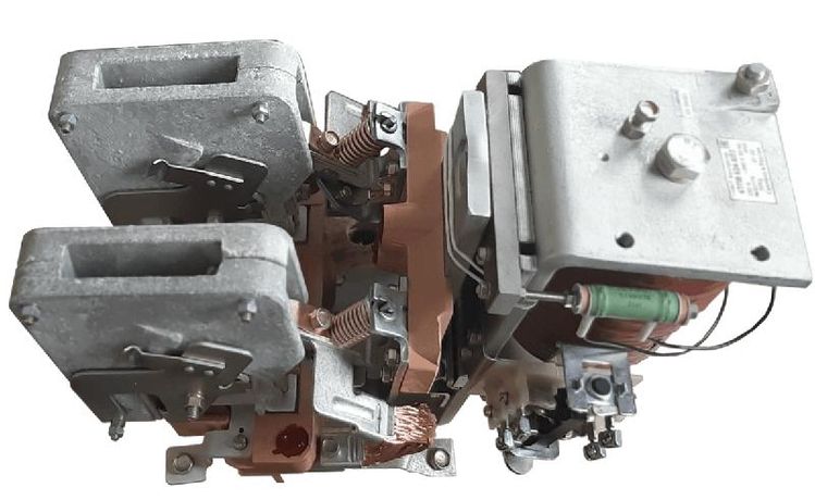 Контактор КТПВ-624 кат. 220В DC 2НО+1НЗ передн. присоед. повторно-кратковремен. режим ЧЭАЗ A8119-80081260