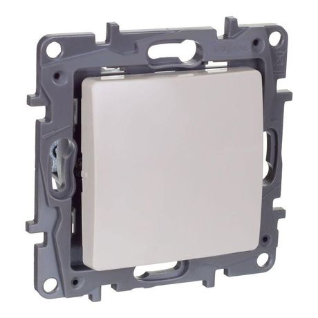 Переключатель перекрёстный одноклавишный Etika 10АХ 250В винтовые зажимы - слоновая кость 672349 Legrand