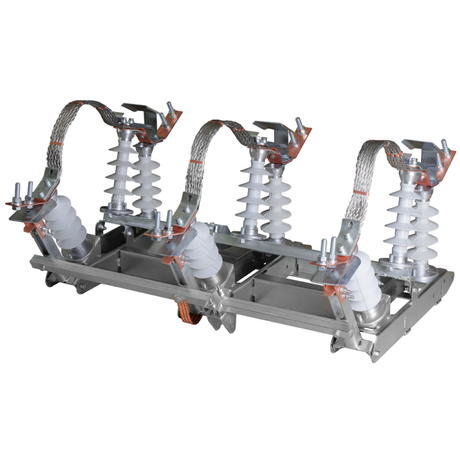 Разъединители высоковольтный РЛКВ-2-IV-10/630-УХЛ1 (в комплекте с ПР-05-7-УХЛ1 и КМЧ H=6500) | 268843 КЭАЗ