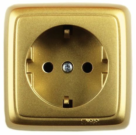 Розетка наружная с заземлением изоляционной пластиной со шторками золото - РА16-114-07 HEGEL