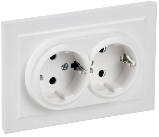 Розетка 2-м СП BRITE РС12-3-БрАБ 16А в сборе с заземл. без защ. шторок арктич. бел. IEK BR-R21-16-K91-F