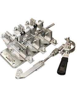 Разъединитель РЕ19-41-31140-00 УХЛ3 1000А 3п на одно направление передняя смещенная рукоятка IP00 Электротехник ET921425