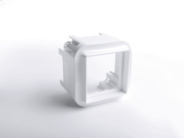 Блок установки 1-м СП для механизмов серии Mosaic 45х45 пустой бел. IEK 782225 Legrand