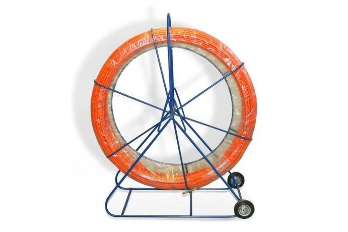 Устройство CPS-GP11-T-300M для затяжки кабеля УЗК в каб. канализации (d прутка 11мм) на тележке 300м Hyperline 400760