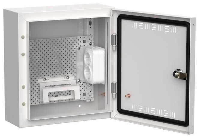 Корпус мультимедиа ЩРн-12 (1х12) TITAN 5 бел. IEK TI5-51-N-012-30