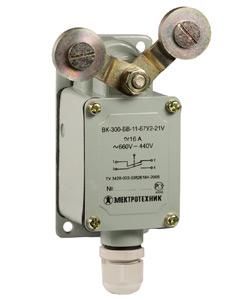 Выключатель концевой ВК-300-БВ-11-67У2-21 V-образ. рычаг с роликом на каждом плече сальником ход вправо cамовозврат ступень 2-51мм IP67 Электротехник ET511646