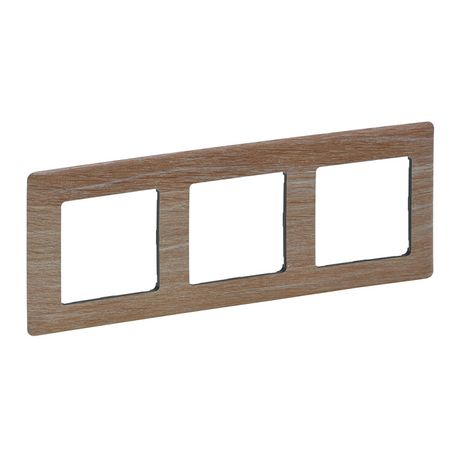 Рамка 3-м Valena Life универсальная свет. дерево Leg 754183 Legrand