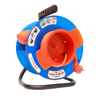 Удлинитель на катушке 1х40м без заземл. 10А IP44 У10-028 ПВС 2х0.75 термозащита с выносн. розеткой UNIVersal 9633261 Союз