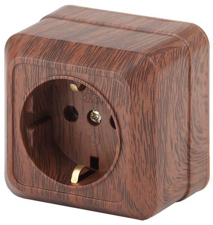Розетка однофазная наружная (открытой установки) с заземлением без шторок венге 16А 250В IP20 2-202-10 Intro Quadro - Б0053787 ЭРА