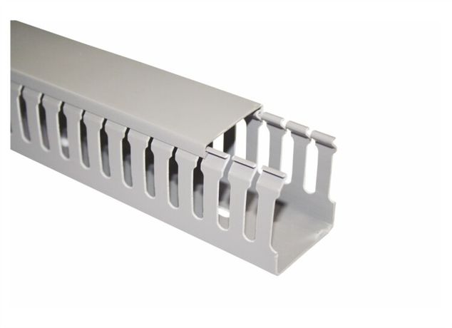 Кабель-канал перфорированный 40х60 перфорация 6/8 (24 м) - SQ0410-0004 TDM