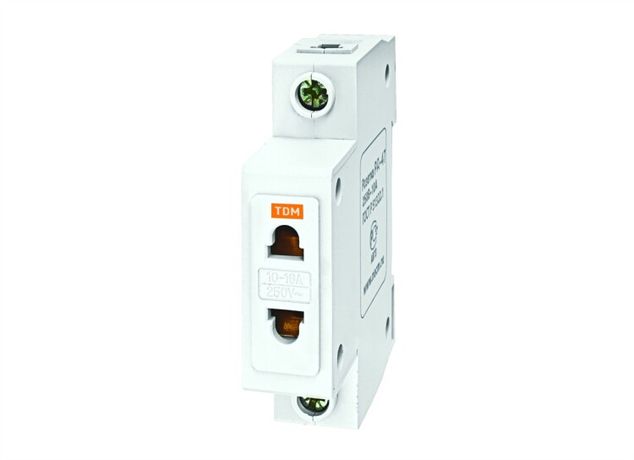 Розетка РД-47 1Р 10А | SQ0209-0002 TDM