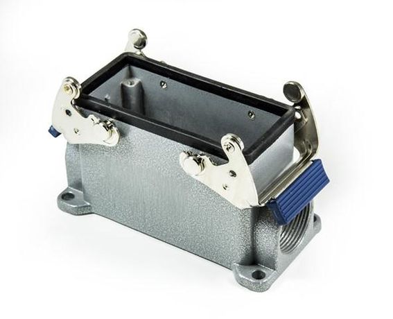 Корпус пустой16 полюсов 16А металлические скобы крепления EMAS EBM16GD27