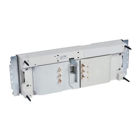 Основание монтажное VX3 IS 233 для DPX3 160 3П без блока диф. тока Leg 404620 Legrand