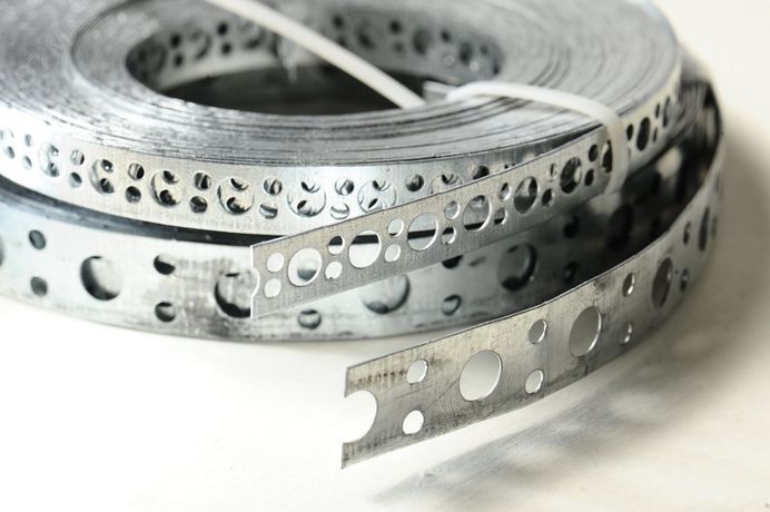 Лента перфорированная 12х0,55 (25м) - ML12-0,55PF41 Мир хомутов