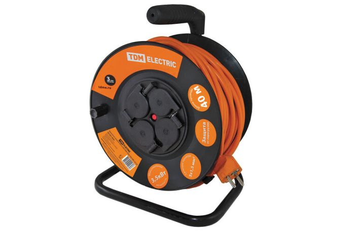 Удлинитель силовой УКз16-004 (IP44 4 места/40м ПВС 3х1,5) | SQ1301-0542 TDM