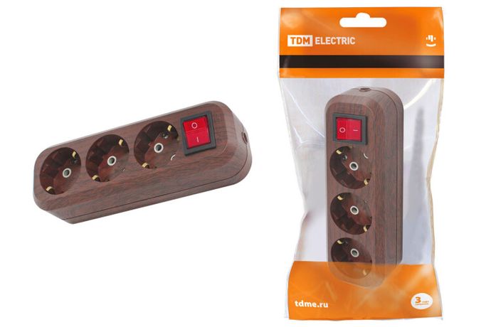 Колодка розеточная 3 гнезда 2П+3 с выключателем16А 250В "Эко" (бук) | SQ1806-0063 TDM