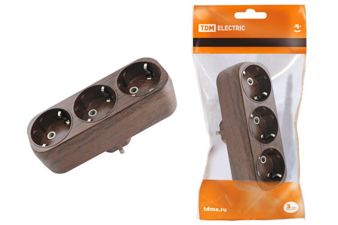 Блок на 3 гнезда 2П+З плоский 16А 250B "Эко" (бук) | SQ1806-0081 TDM