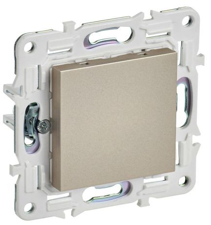 Заглушка с суппортом SKANDY SK-C01Sh шампань IEK SK-PL10-K37